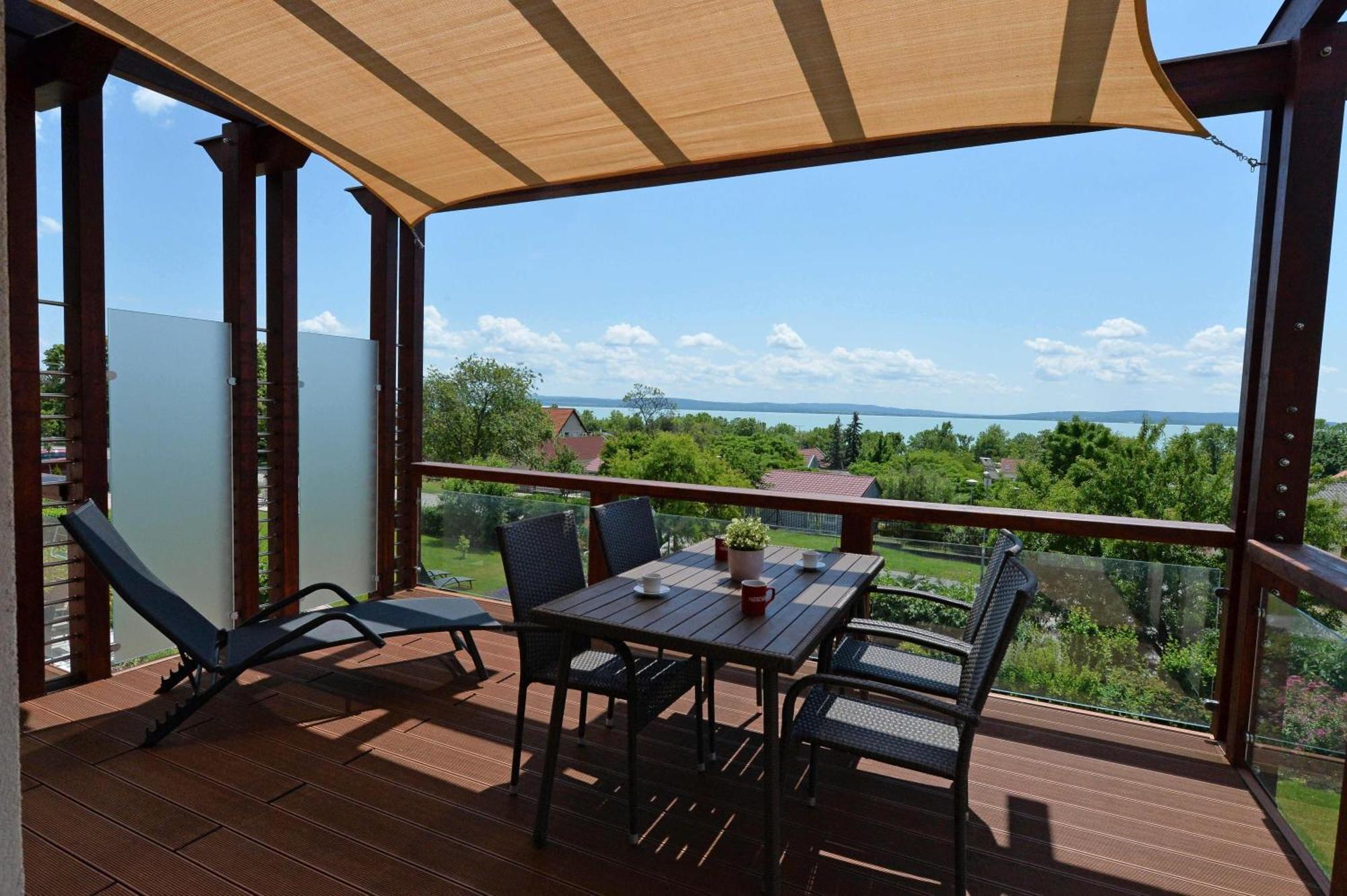 Aranymandula Apartmanok Balatonakali Extérieur photo