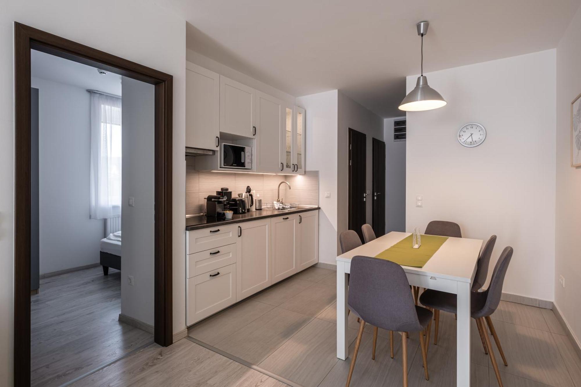 Aranymandula Apartmanok Balatonakali Extérieur photo