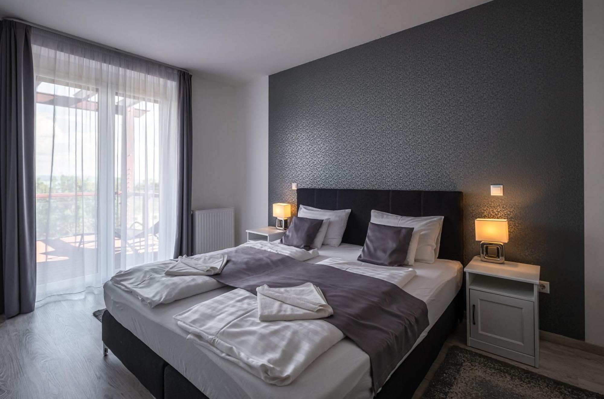 Aranymandula Apartmanok Balatonakali Extérieur photo