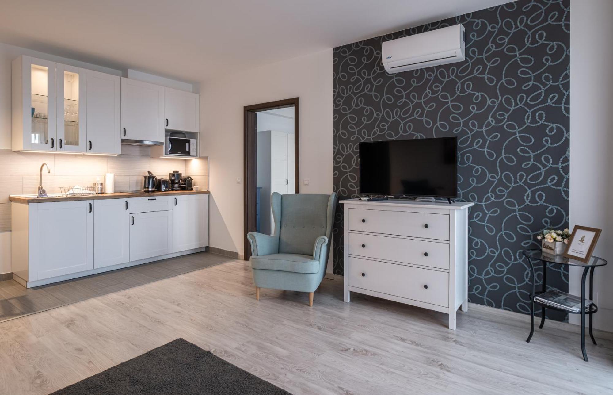 Aranymandula Apartmanok Balatonakali Extérieur photo
