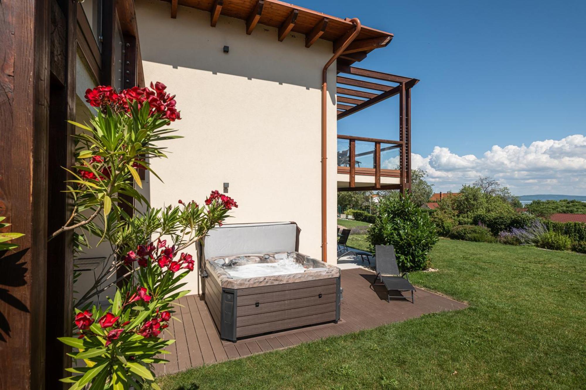 Aranymandula Apartmanok Balatonakali Extérieur photo
