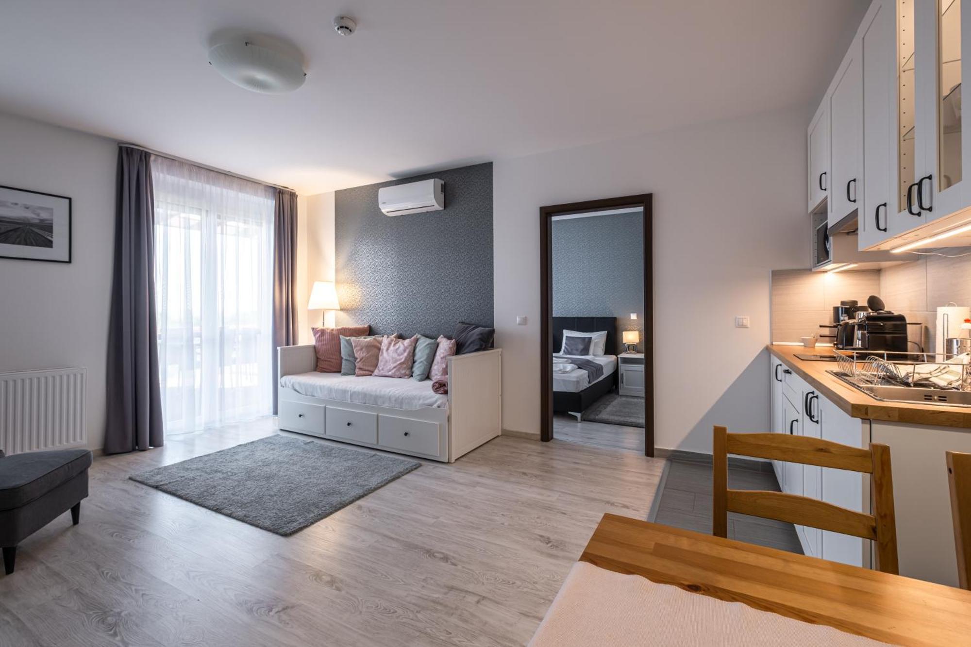 Aranymandula Apartmanok Balatonakali Extérieur photo
