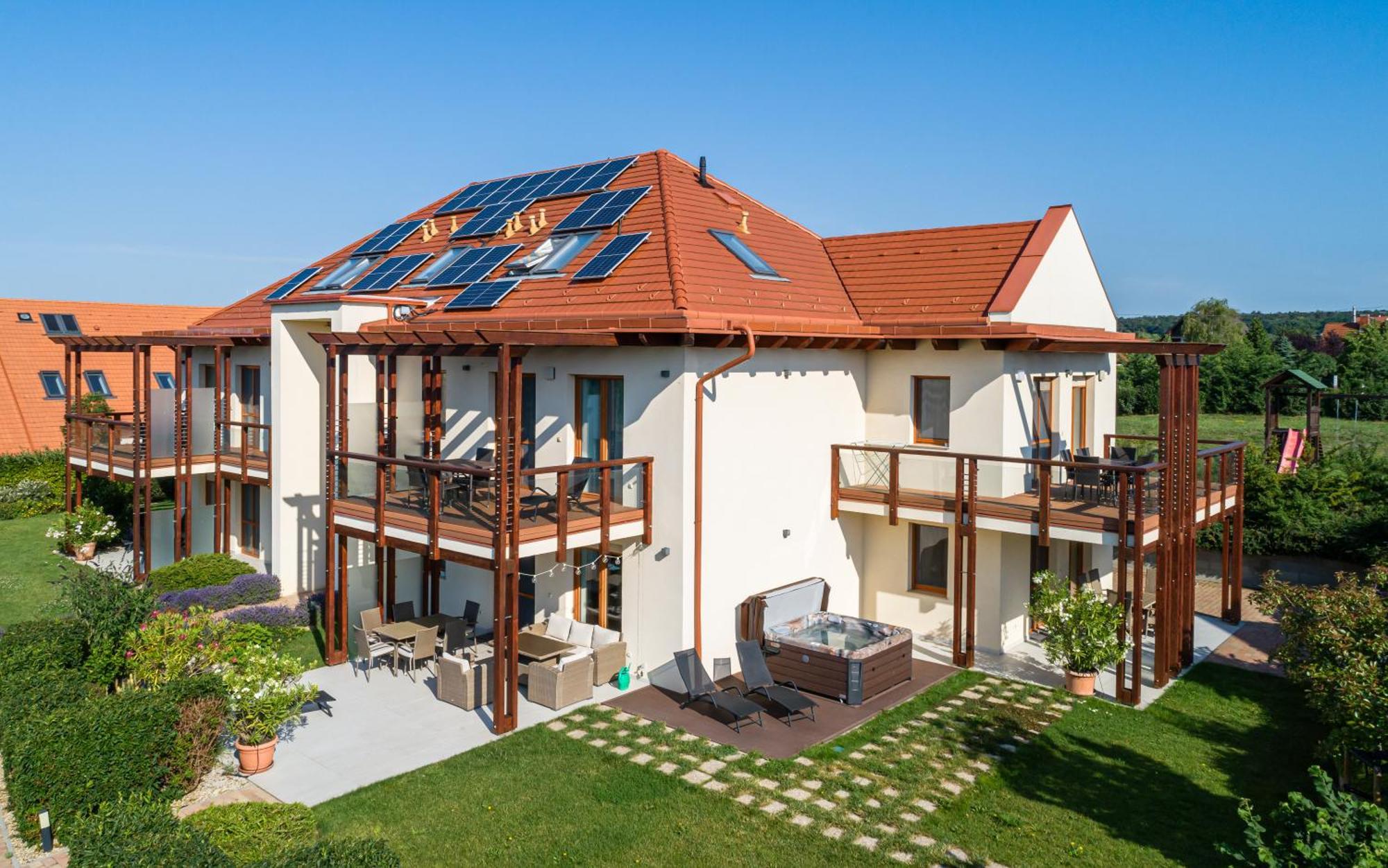 Aranymandula Apartmanok Balatonakali Extérieur photo
